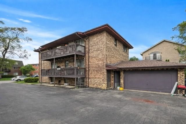 10309 Parkside Avenue, Oak Lawn, IL 60453