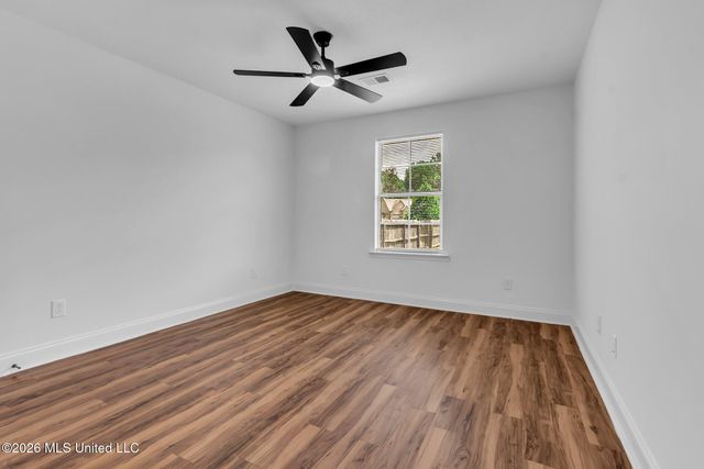 7692 E Brierfield Drive, Southaven, MS 38672