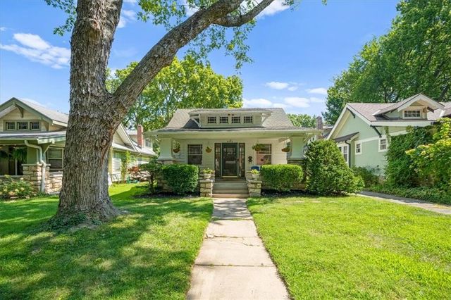 5733 Kenwood Avenue, Kansas City, MO 64110