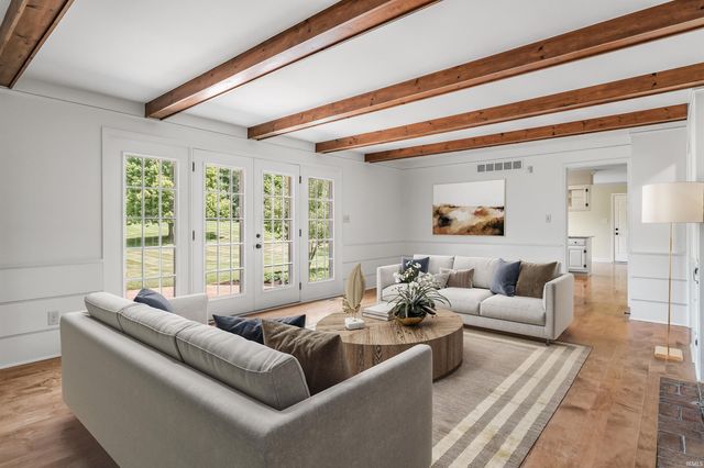 5912 North Bridge Road, Fort Wayne, IN 46814