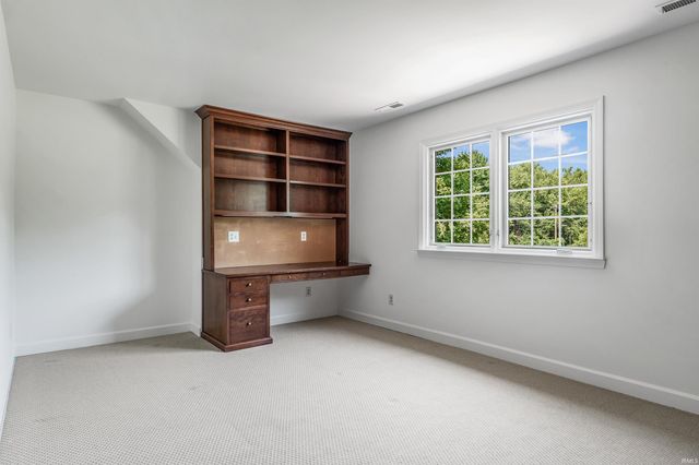 5912 North Bridge Road, Fort Wayne, IN 46814