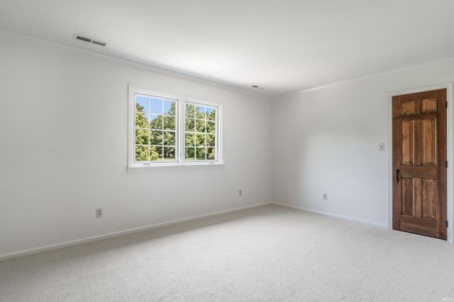 5912 North Bridge Road, Fort Wayne, IN 46814