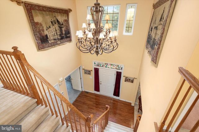 16 WENDOVER RD, East Windsor, NJ 08520