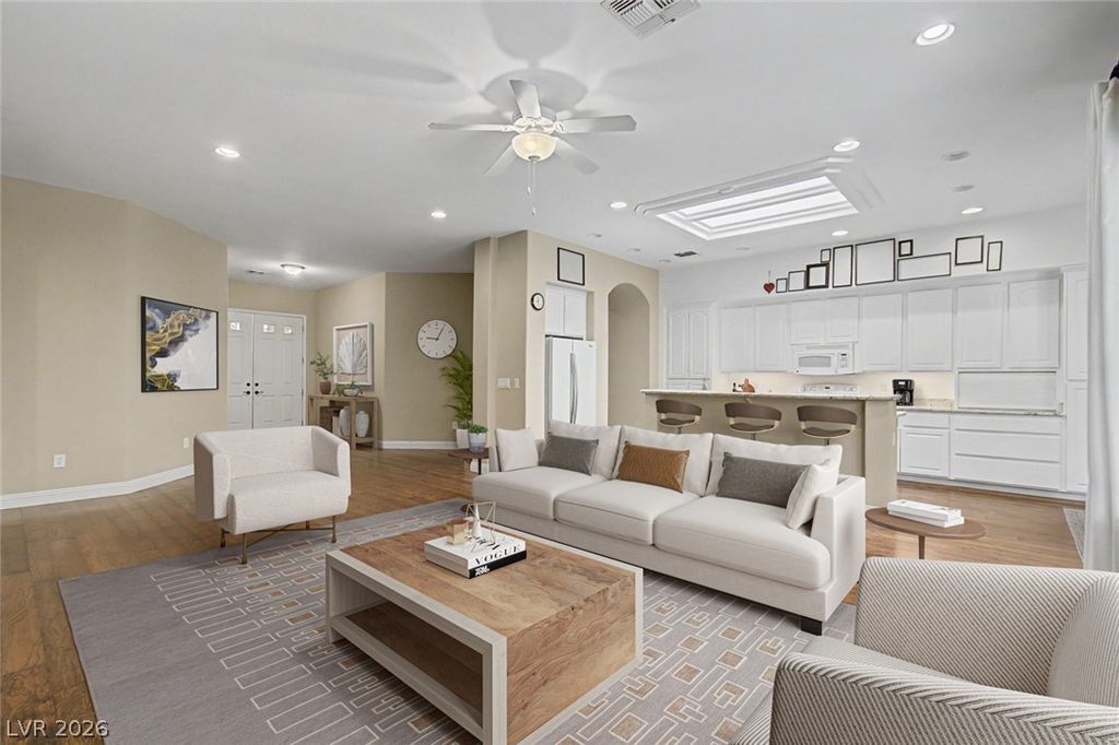2557 Forest City Drive, Henderson, NV 89052 — photo 4