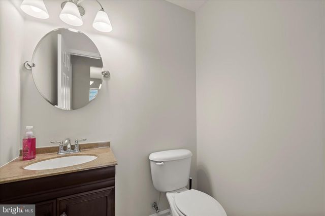 305 BISHOP AVE, Baltimore, MD 21225