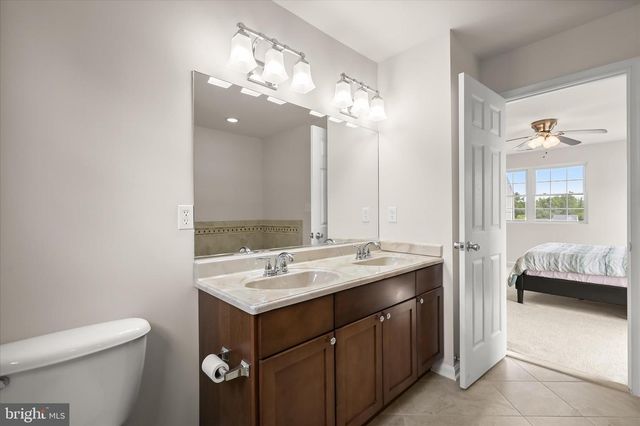 305 BISHOP AVE, Baltimore, MD 21225