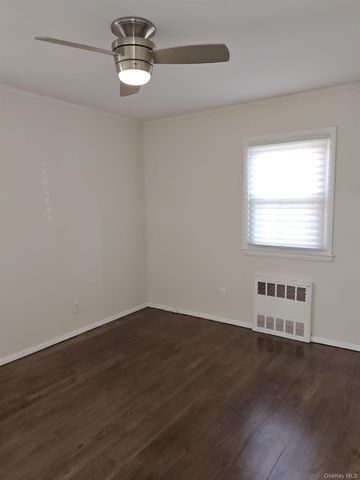 2354 N Wading River Road, Wading River, NY 11792