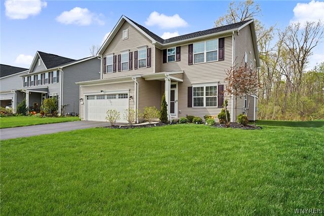 38 Sierra Drive, Amherst, NY 14228