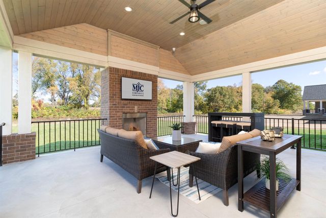 7474 Brunswick Drive, Washington Twp, MI 48095
