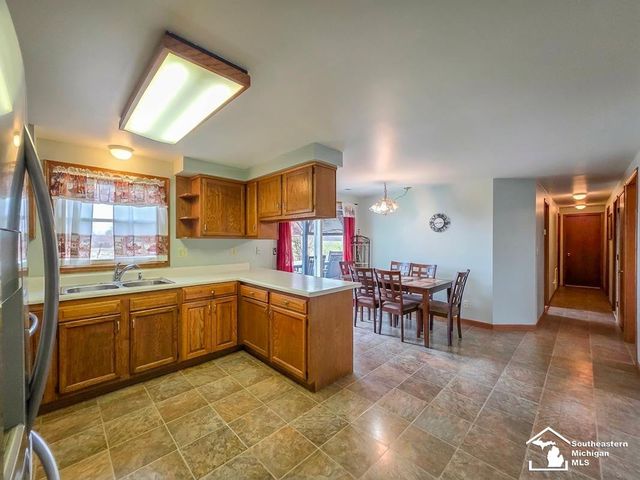 6156 Williams Road, Newport, MI 48166