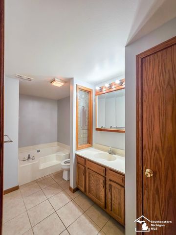 6156 Williams Road, Newport, MI 48166