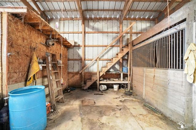 6156 Williams Road, Newport, MI 48166