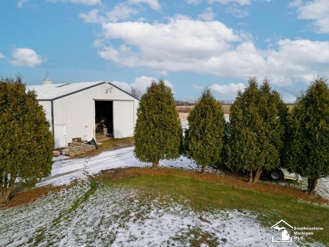 6156 Williams Road, Newport, MI 48166