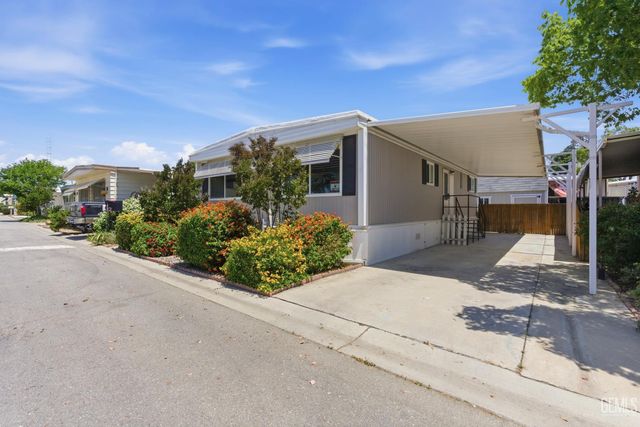 900 James Road 2, Bakersfield, CA 93308