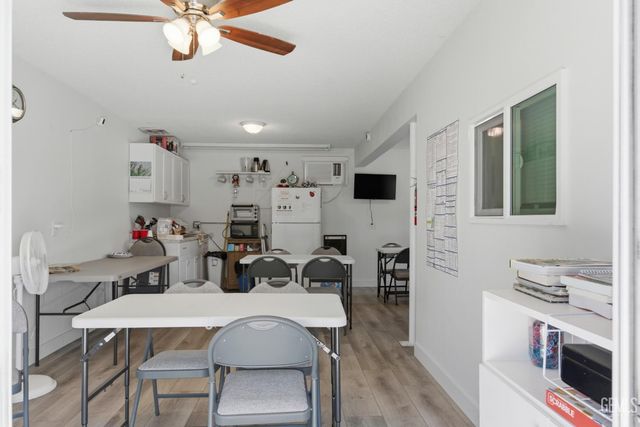 900 James Road 2, Bakersfield, CA 93308