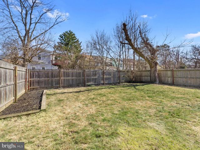 308 CLEVELAND AVE, Trenton, NJ 08629