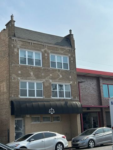 5543 W Diversey Avenue, Chicago, IL 60639