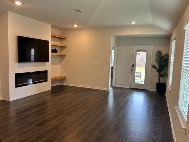 2957 Shoemaker Drive, Josephine, TX 75189