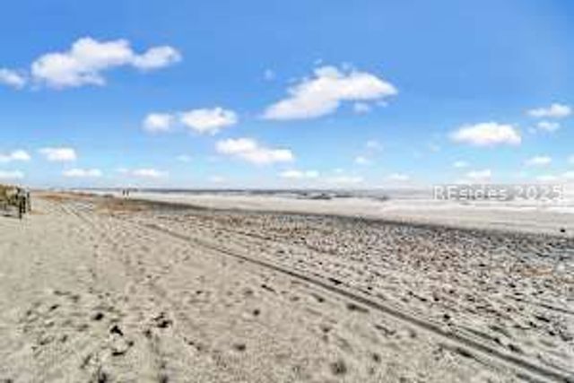 13 Mallard Rd, Hilton Head Island, SC 29928