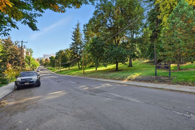 620 W 7TH Ave, Spokane, WA 99204