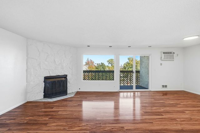 620 W 7TH Ave, Spokane, WA 99204