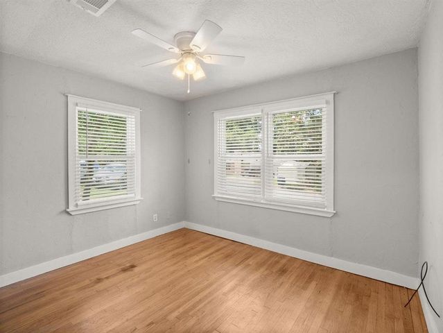 2001 Ginger Street, Leesville, LA 71446