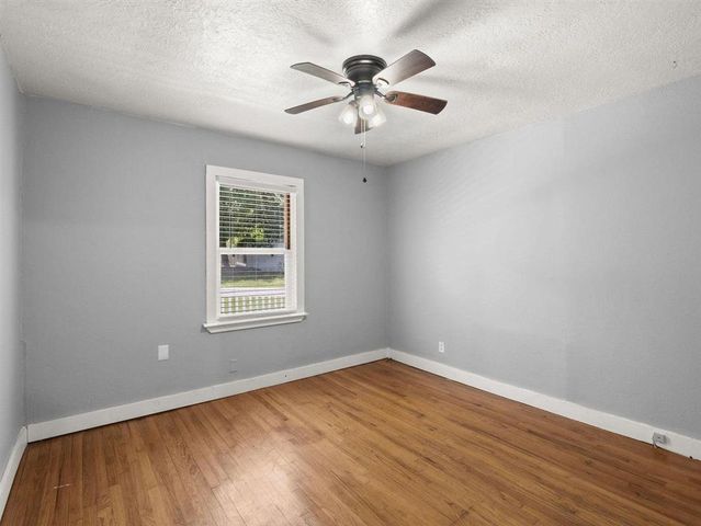 2001 Ginger Street, Leesville, LA 71446