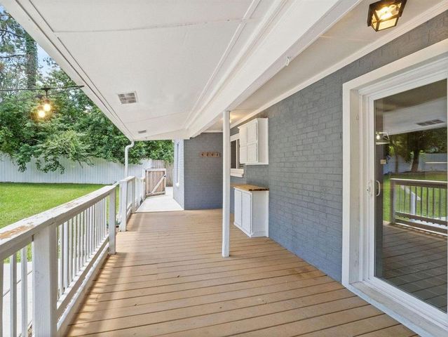 2001 Ginger Street, Leesville, LA 71446