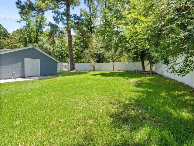 2001 Ginger Street, Leesville, LA 71446