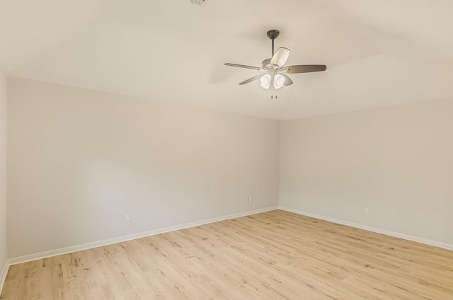 71 N Queenscliff Circle, The Woodlands, TX 77382