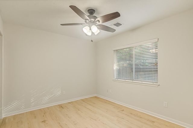 71 N Queenscliff Circle, The Woodlands, TX 77382