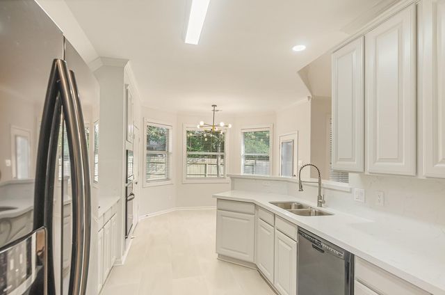 71 N Queenscliff Circle, The Woodlands, TX 77382