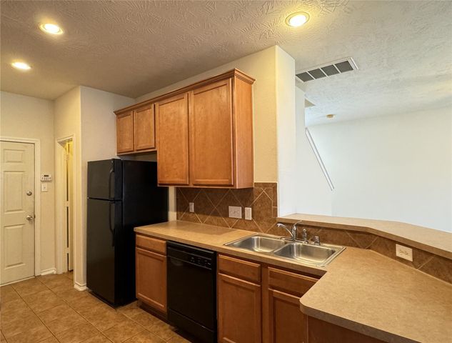 11515 Jacinth Court, Houston, TX 77066