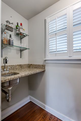 212 Page Rd, Nashville, TN 37205