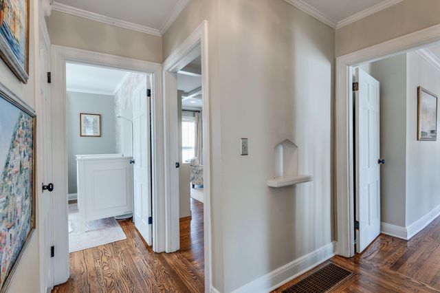 212 Page Rd, Nashville, TN 37205