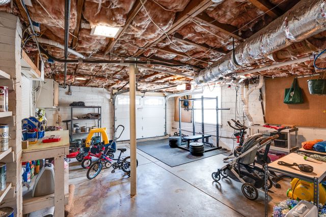 212 Page Rd, Nashville, TN 37205