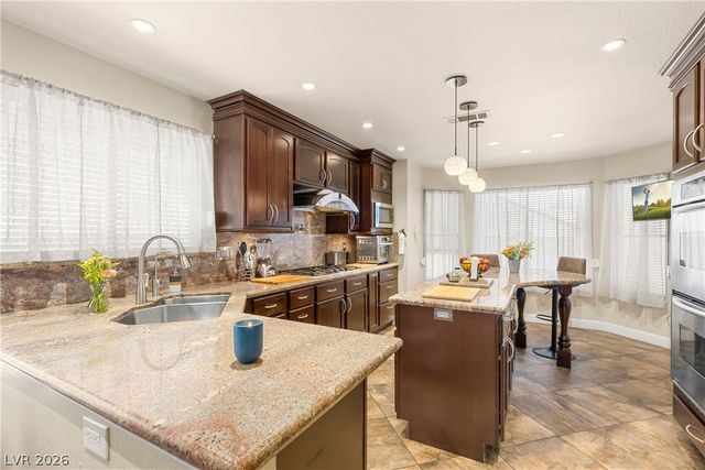 9105 Safeport Cove Court, Las Vegas, NV 89117