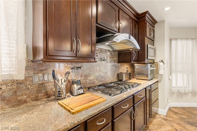 9105 Safeport Cove Court, Las Vegas, NV 89117