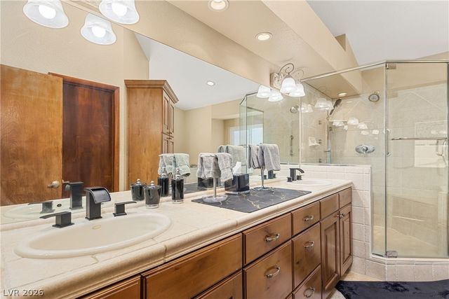 9105 Safeport Cove Court, Las Vegas, NV 89117