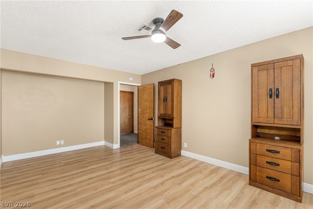 9105 Safeport Cove Court, Las Vegas, NV 89117