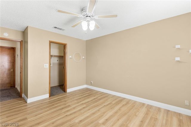 9105 Safeport Cove Court, Las Vegas, NV 89117