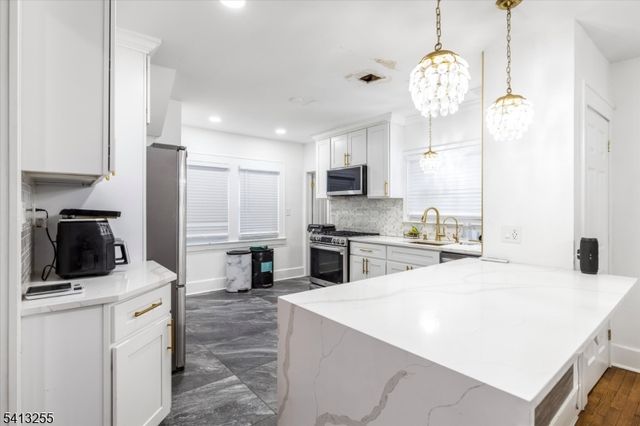 9 Wayne Pl, Nutley Twp., NJ 07110