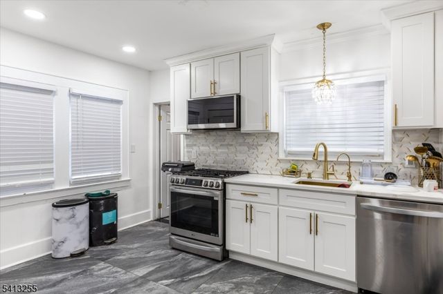 9 Wayne Pl, Nutley Twp., NJ 07110