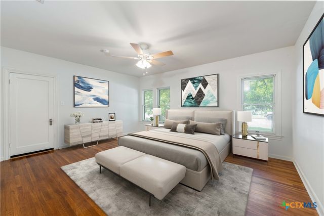 465 S Guenther Avenue, New Braunfels, TX 78130