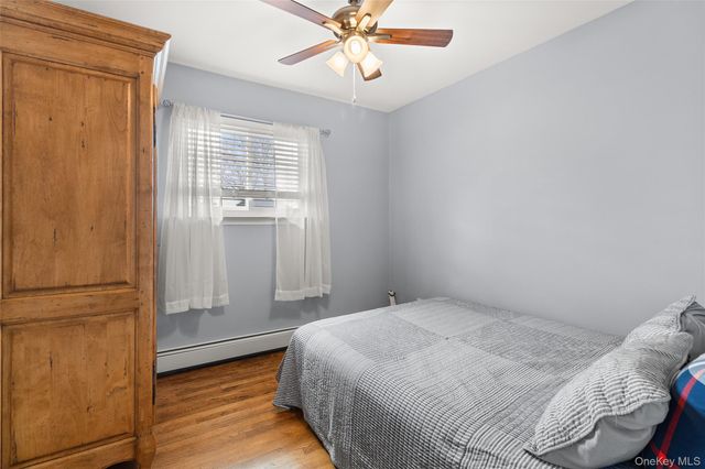1299 Madison Avenue, West Islip, NY 11795