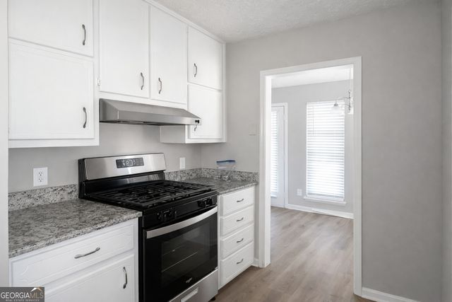 5810 Northfield Drive, Ellenwood, GA 30294