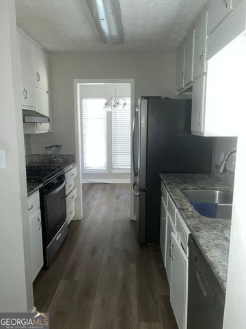 5810 Northfield Drive, Ellenwood, GA 30294