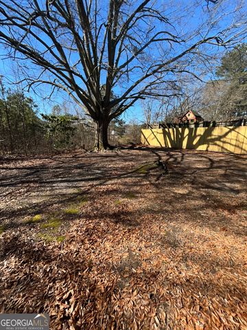 5810 Northfield Drive, Ellenwood, GA 30294