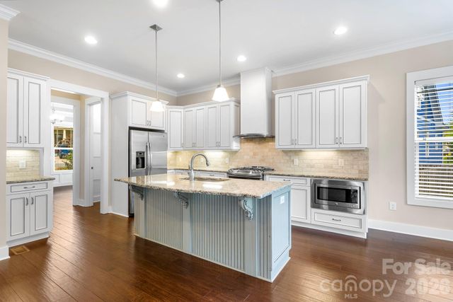 609 Welker Street, Charlotte, NC 28204