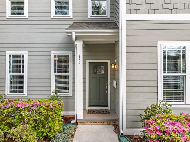 609 Welker Street, Charlotte, NC 28204
